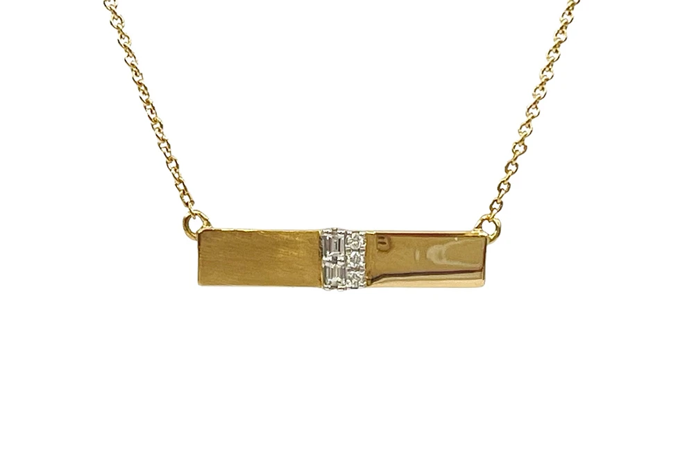 14K Yellow Gold 0.06cttw Diamond Bar Pendant, 18"
