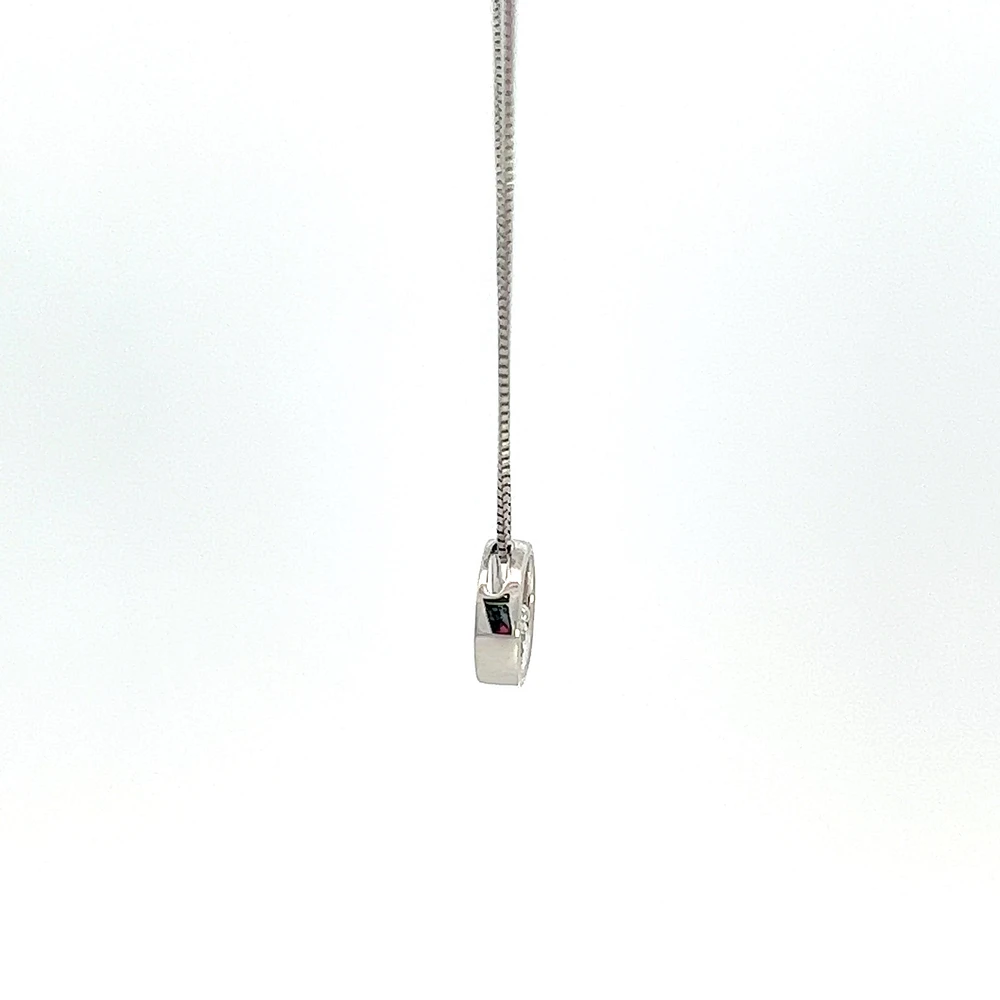 10K White Gold Diamond 0.075cttw Round Cut Pendant 18"