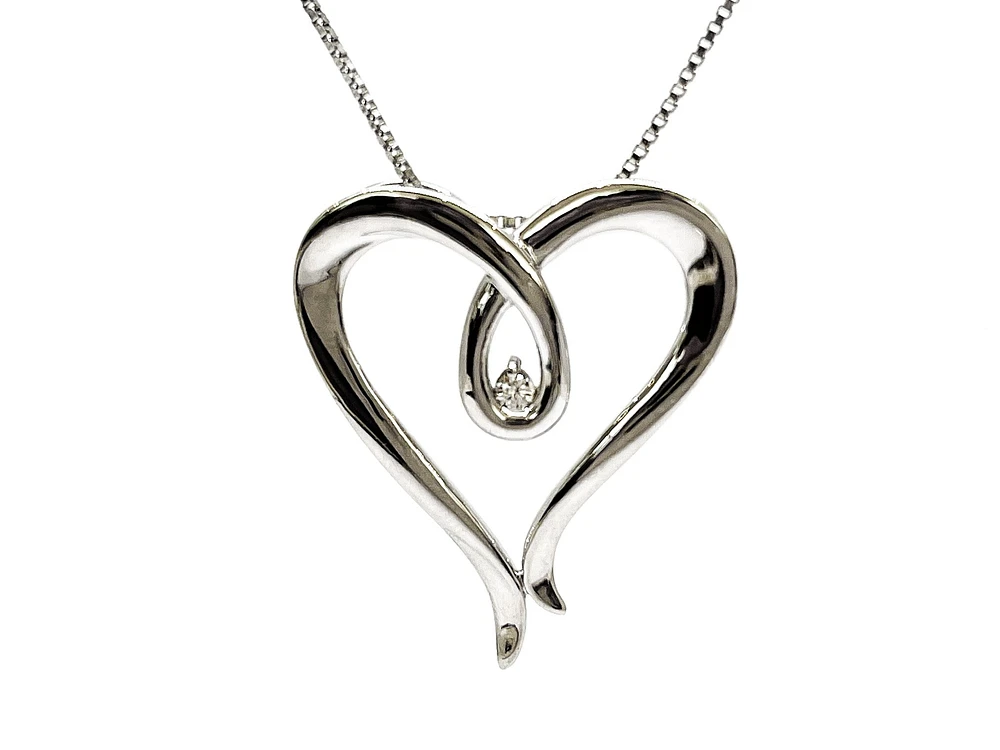 Sterling Silver 0.044cttw Diamond Heart Necklace, 18"