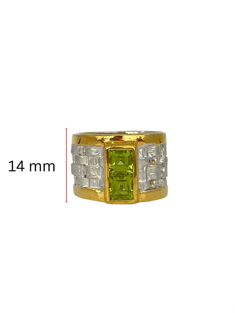 Sterling Silver & 18K Yellow Gold Plated 1.36cttw Peridot Ring, size 7