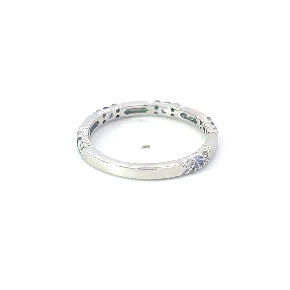10K White Gold Tanzanite & Diamond Ring, size 6.5