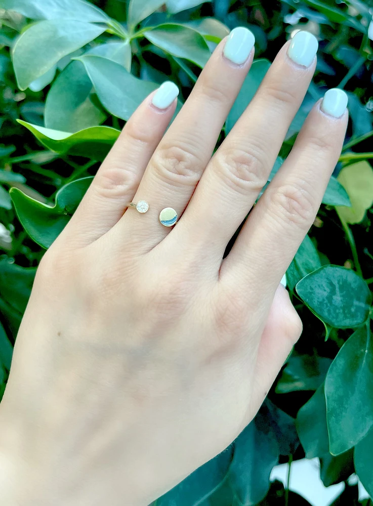 10K Yellow Gold 0.04cttw Diamond Ring, size 6.5