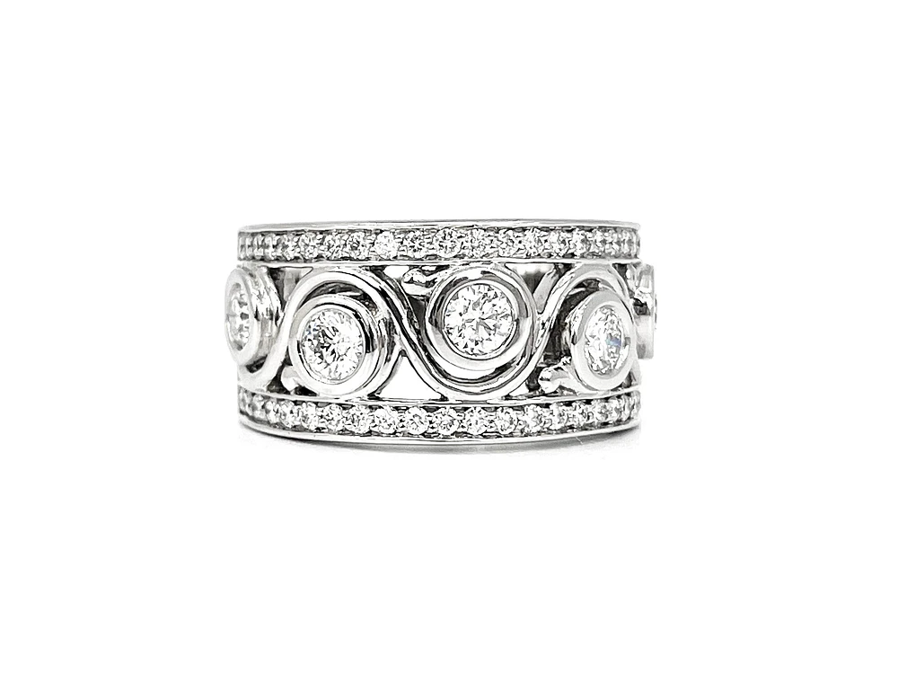 14K White Gold 1.17cttw Canadian Diamond Ring, size 6.5