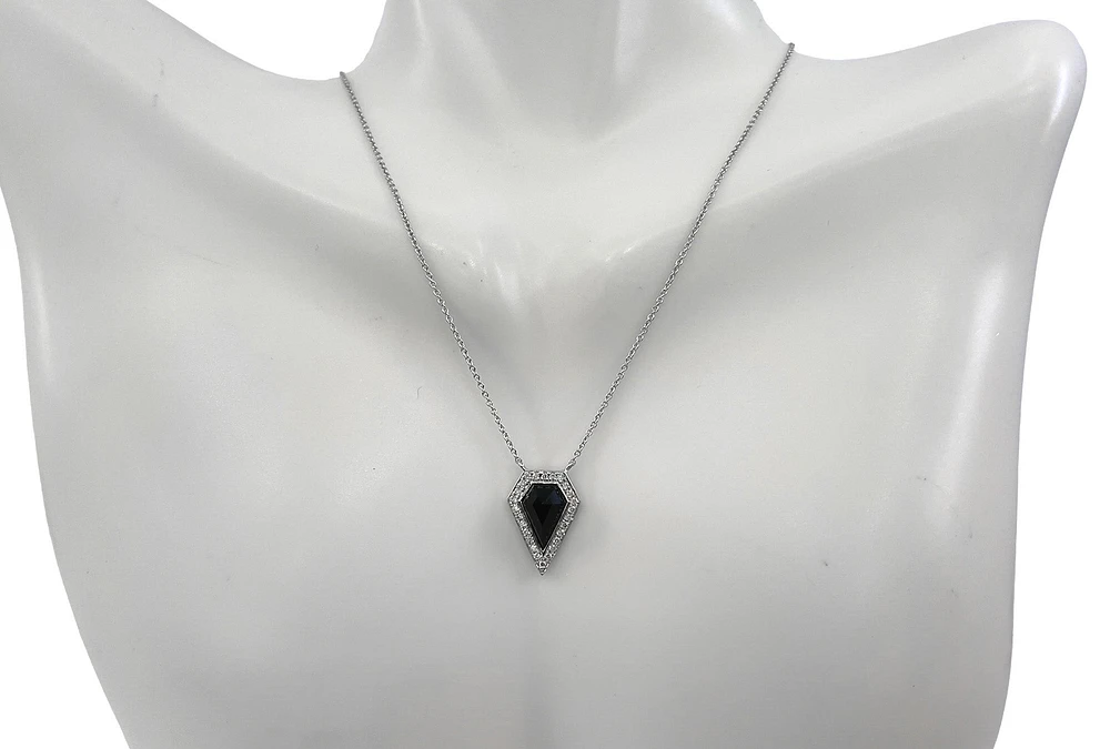 14K White Gold 0.78cttw Onyx and 0.10cttw Diamond Necklace - 18 Inches