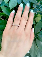 10K White Gold 0.22cttw Diamond Ring / Band, size 6.5