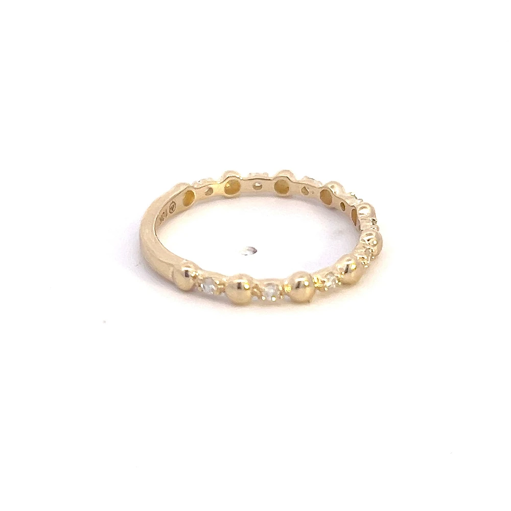 10K Yellow Gold 0.10cttw Diamond Ring, size 6.5