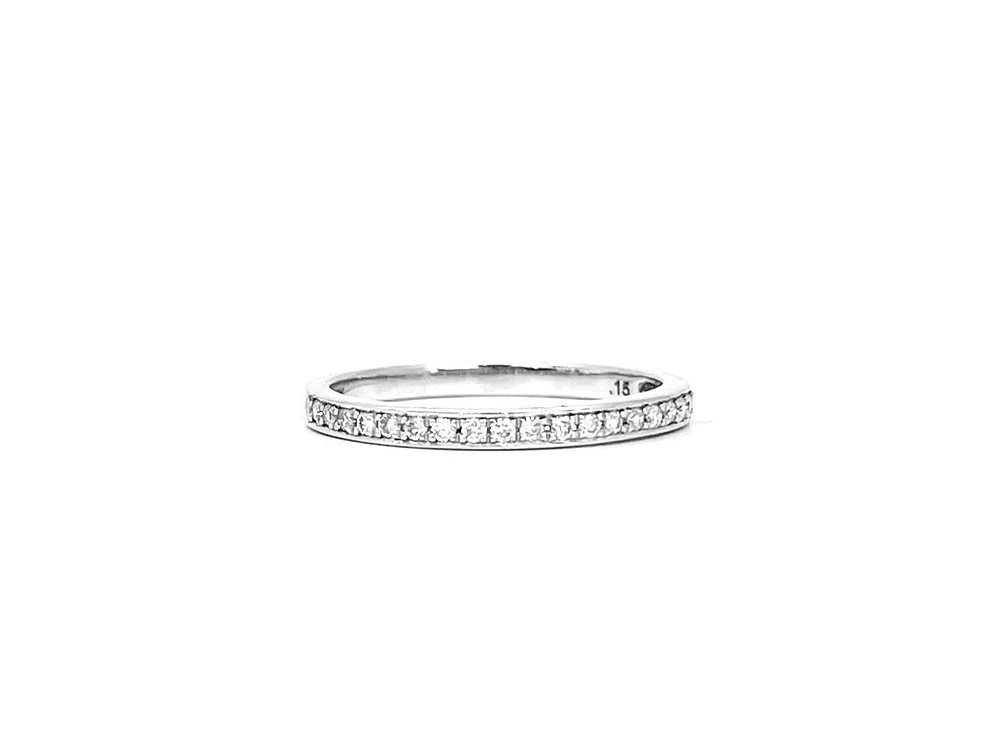 10K White Gold 0.10cttw Diamond Pave Ring, size 6.5
