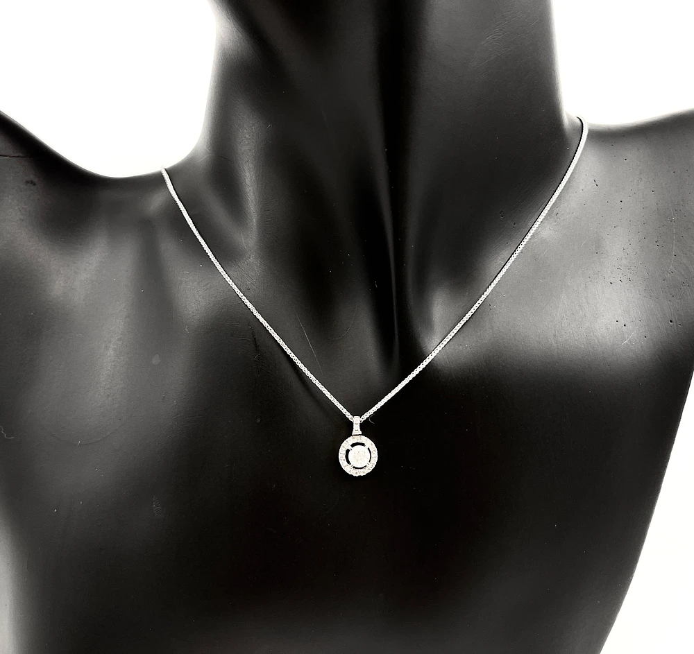 10K White Gold 0.41cttw Canadian Diamond Halo / Cluster Necklace, 18"