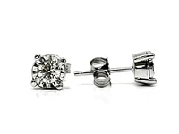 10K White Gold 0.50cttw Diamond Illusion Setting 4 Claw Stud Earrings - 6mm