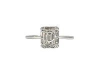 14K White Gold 0.32cttw Diamond Ring - size 7