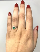 Emerald & Diamond Ring