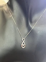 10K Gold cttw Diamond Pulse Pendant