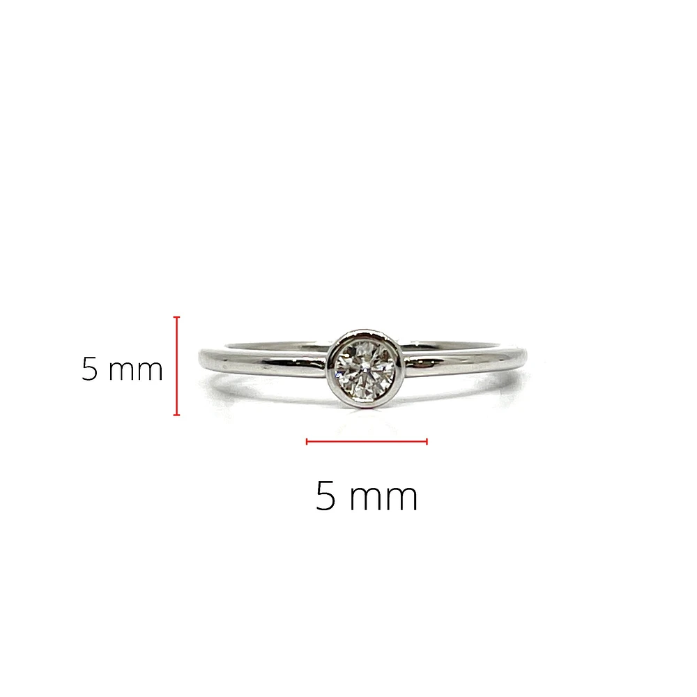 10K White Gold 0.15cttw Diamond Ring