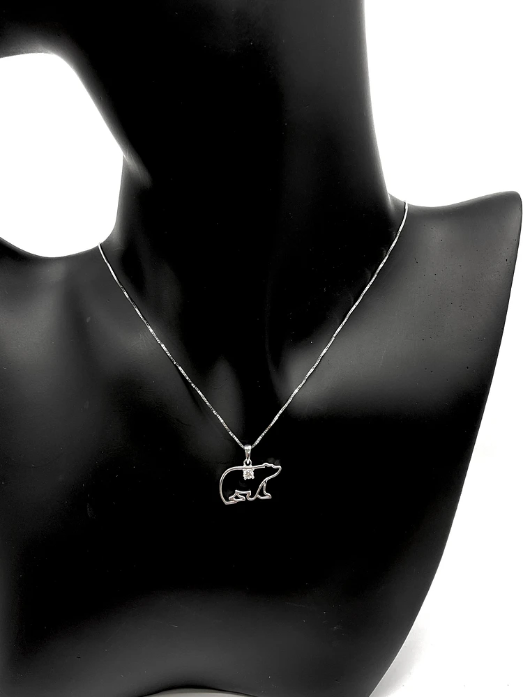 10K White Gold Canadian Diamond 0.083cttw Round Cut Pendant 18"