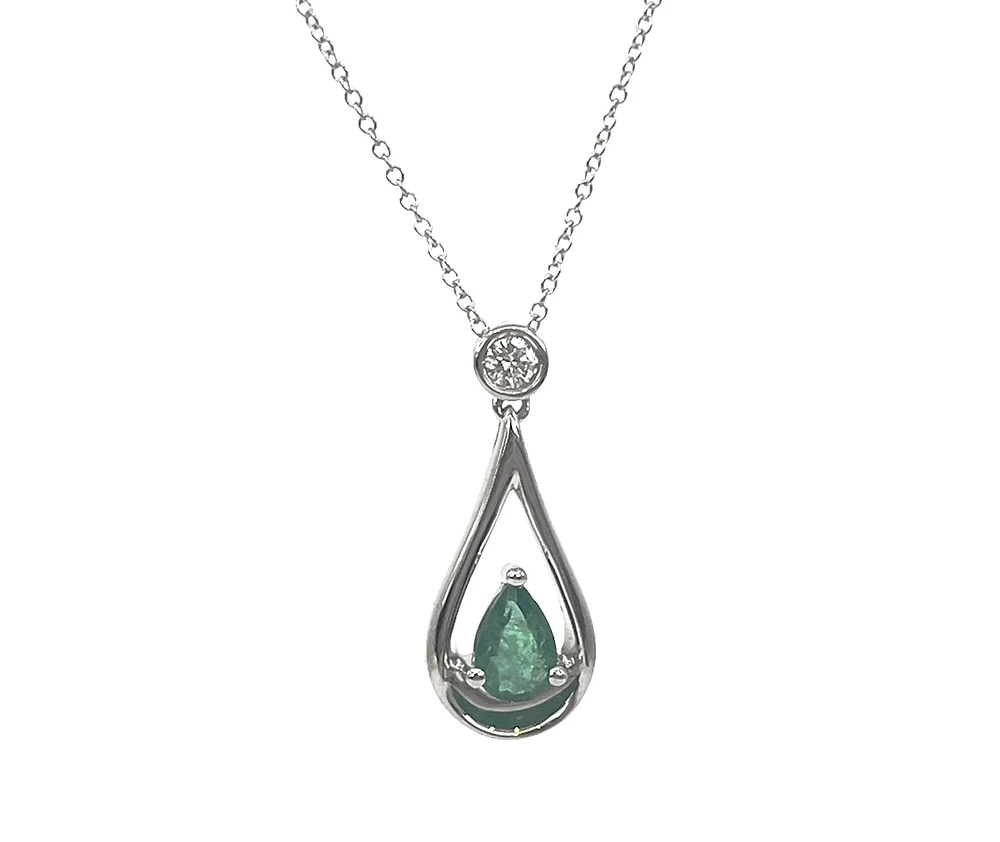 10K White Gold 6x4mm Pear Cut Emerald and 0.055cttw Diamond Pendant - 18 inches