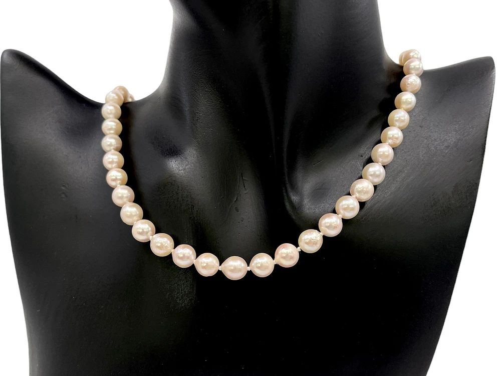 7-7.5mm White Cultured Pearl Strand with 14K White Gold Pearl Clasp - 18"