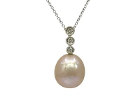 10K Gold Fresh Water Pearl and Diamond Necklace