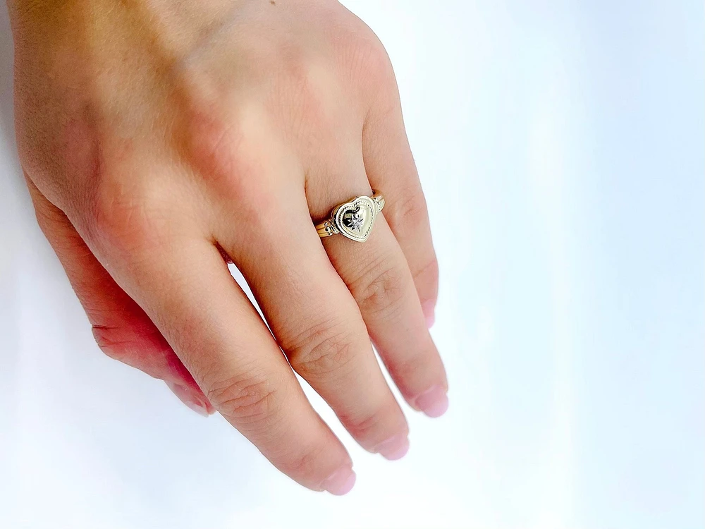 Heart Shape Signet Ring