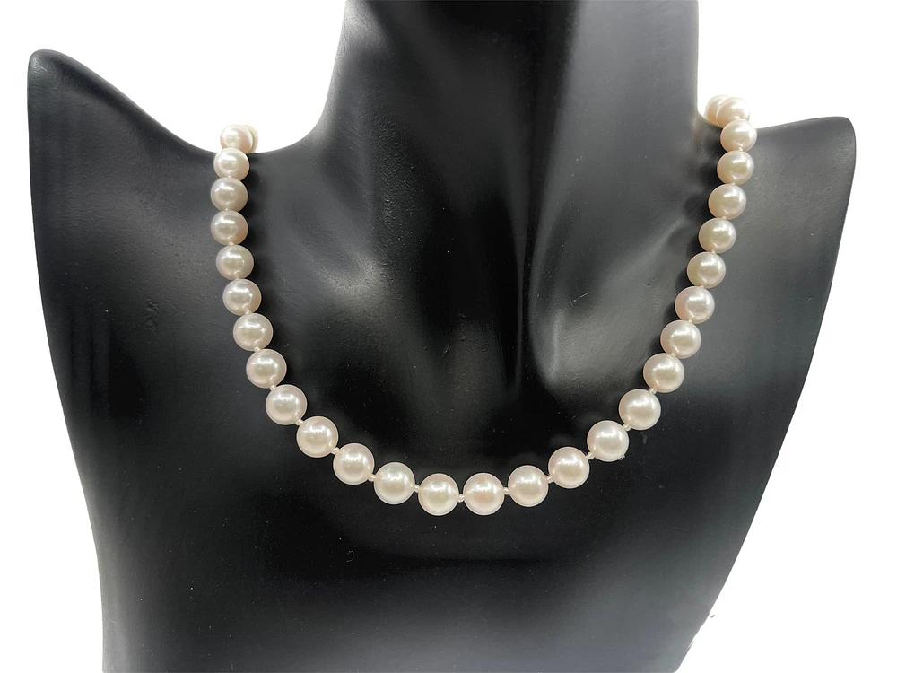 7.5-8.0mm White Cultured Pearl Strand with 14K White Gold Pearl Clasp - 20"