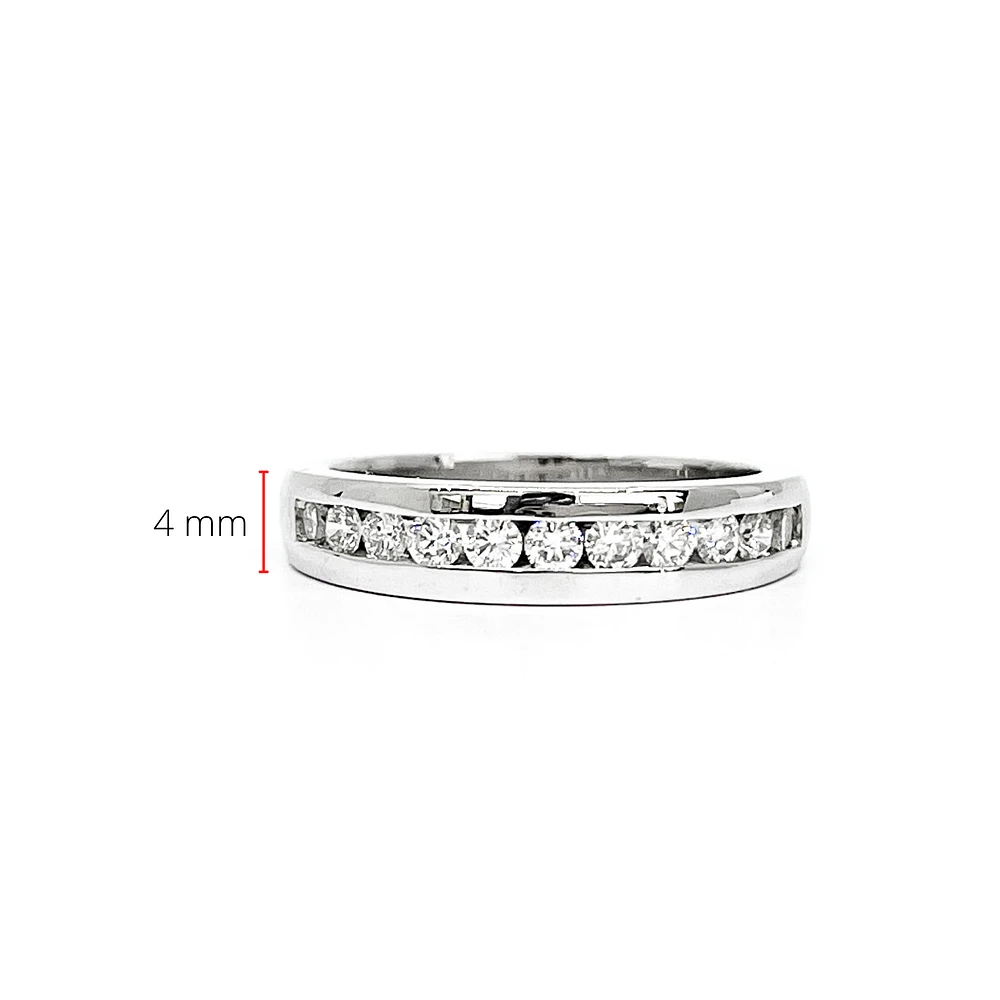 14K White Gold 1.10cttw Diamond Ring, size 6.50