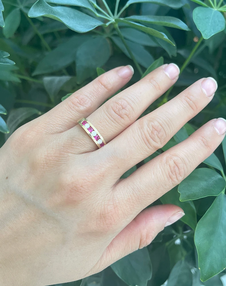 10K Yellow Gold 0.28cttw Genuine Ruby & 0.18cttw Diamond Channel Set Ring / Band, size 6.5