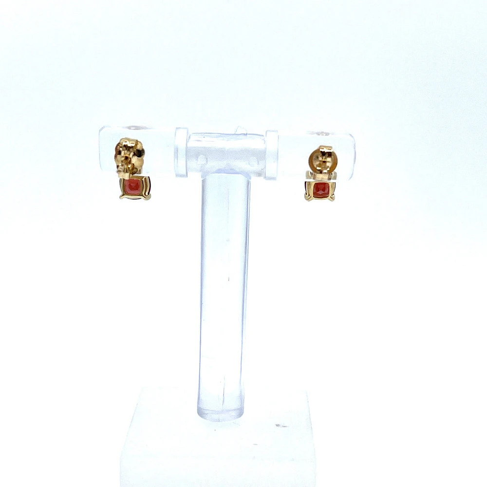 10K White & Yellow Gold Garnet and 0.025cttw Diamond Ring