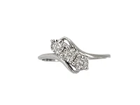 10K White Gold 0.15cttw Illusion Setting Diamond Ring - Size 6.5