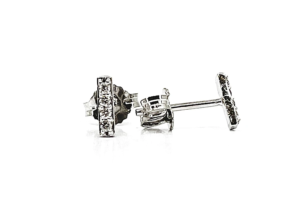 10K White Gold 0.14cttw Diamond Bar Earring