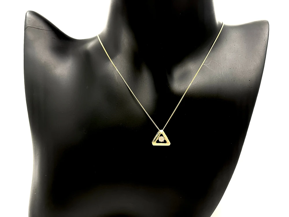 10K Yellow Gold 0.05cttw Diamond Pendant, 18"