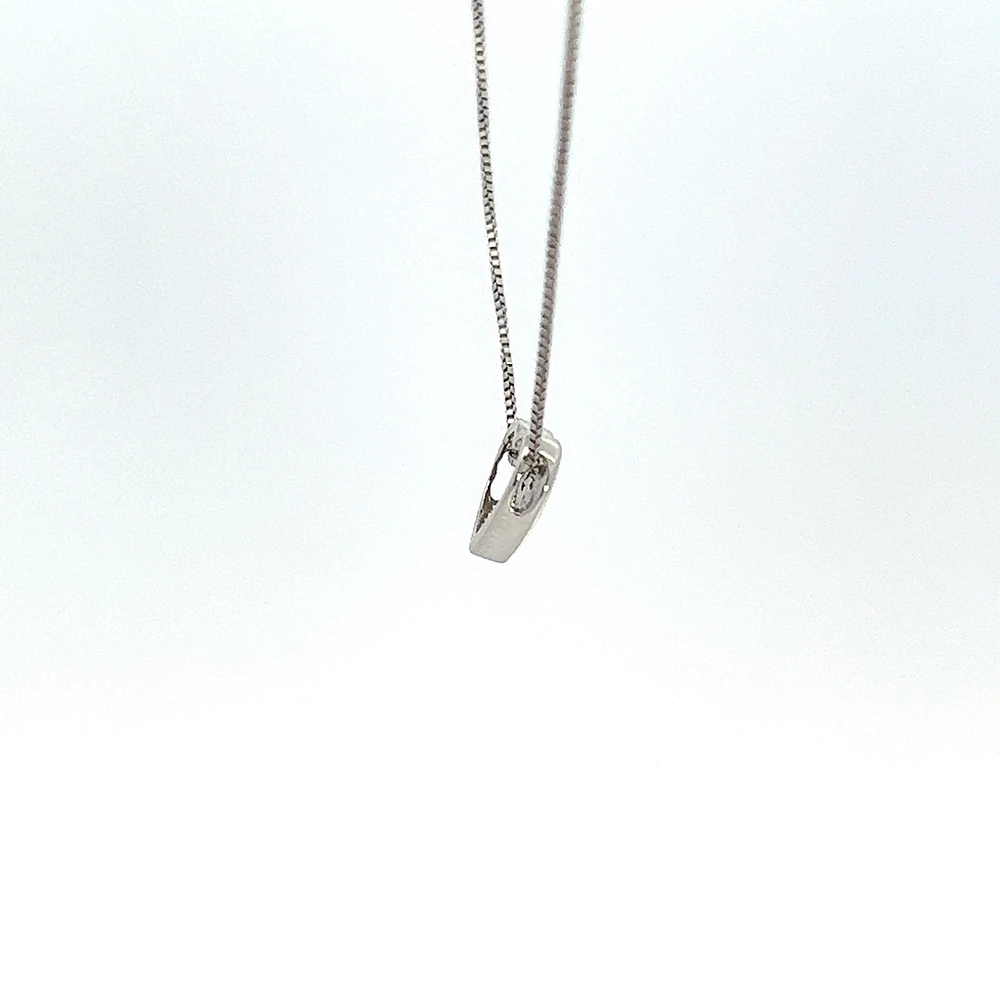10K White Gold 0.05cttw Diamond Pendant