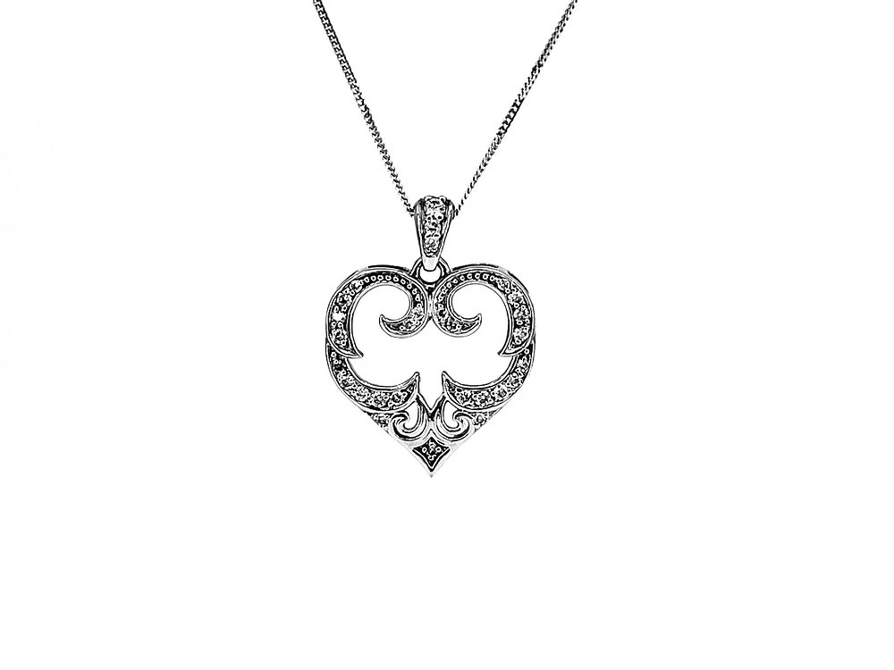 10K White Gold 0.20cttw Diamond Heart Pendant, 18"