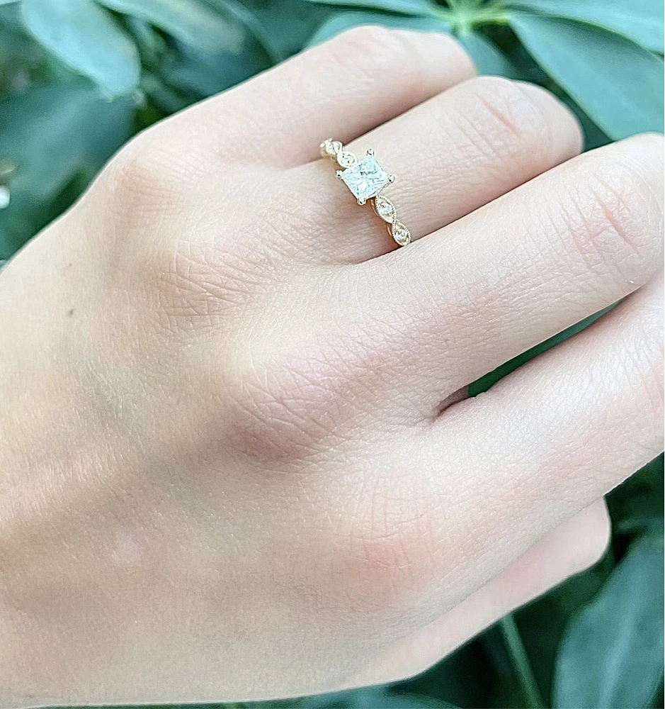 14K Yellow Gold 0.50cttw Diamond Engagement Ring, size 6.5