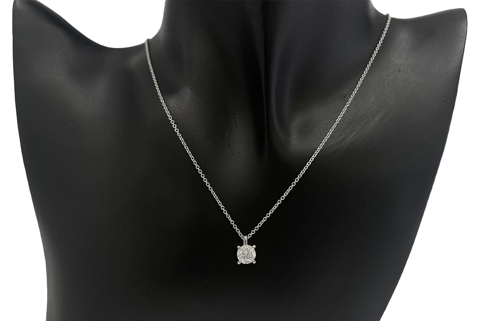 14K White Gold Lab Grown 1.01cttw Round Brilliant Cut Diamond Claw Set Pendant