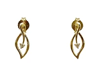 10K Yellow Gold 0.04cttw Diamond Leaf Earrings - 15mm x 6mm