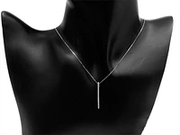 10K White Gold 0.10 cttw Diamond Bar Pendant, 18"