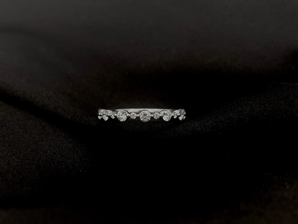 18K White Gold & Palladium (hypoallergenic) 0.50cttw Canadian Diamond Ring, 6.5