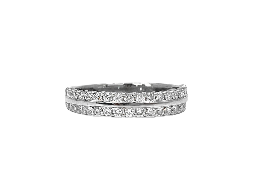 10K White  Gold 0.50cttw Diamond Ring / Band, size 6.5
