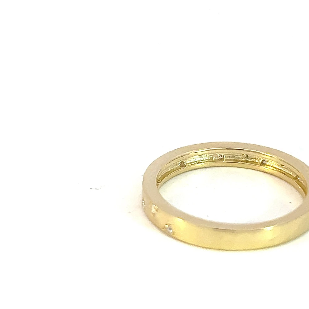 10K Yellow Gold 0.10cttw Diamond Band