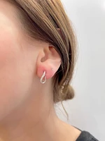 10K White Gold Diamond Earring
