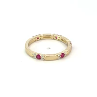 10K Yellow Gold Genuine Ruby & 0.13cttw Diamond Ring / Band, size 6.5