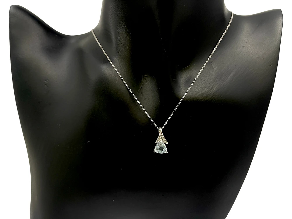 10K White Gold Aquamarine and 0.02cttw Diamond Pendant, 18"