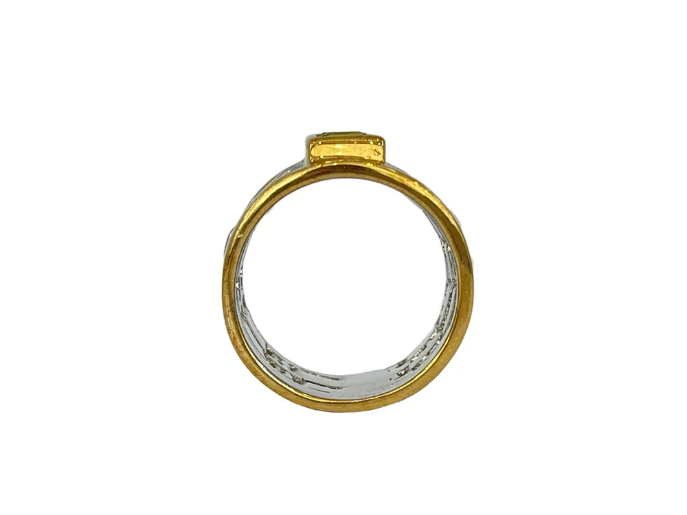 Sterling Silver & 18K Yellow Gold Plated 1.36cttw Peridot Ring, size 7