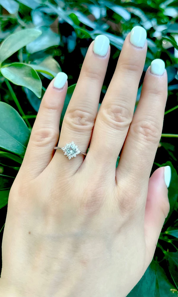 10K White Gold 0.45cttw Aquamarine and 0.176cttw Diamond Ring