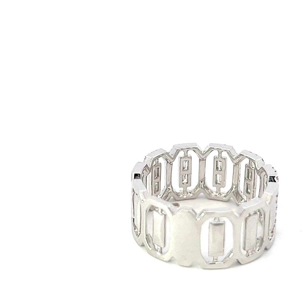 14K White Gold 0.39cttw Diamond Round and Baguette Cut Ring