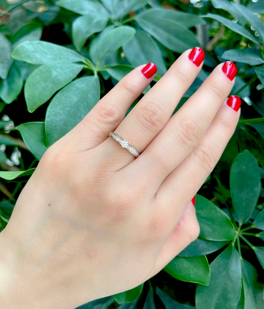 10K Rose Gold 0.10cttw Diamond Ring - Size 6.5