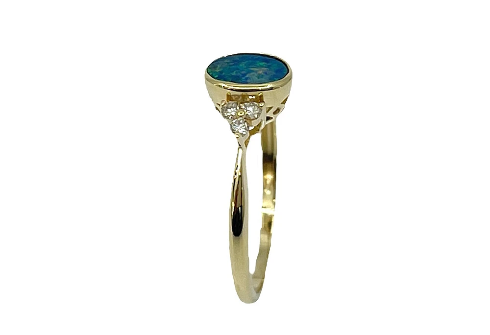 10K Yellow Gold 0.75cttw Genuine Australian Doublet Opal and 0.13cttw Diamond Ring, size 7
