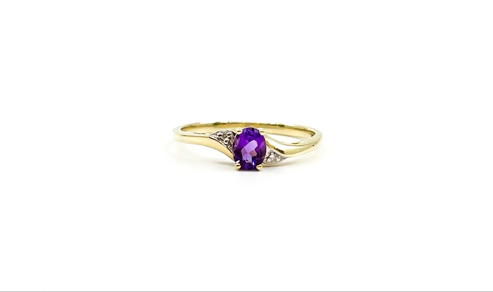 10K Yellow Gold 0.30cttw Genuine Amethyst & 0.01cttw Diamond  Ring, size 6.5