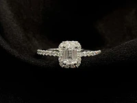 14K Gold 0.84cttw Lab Grown Diamond Engagement Ring - /
