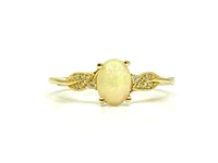 10K Yellow Gold 7mm x 5mm Opal and 0.04cttw Diamond Ring - Size 6.5