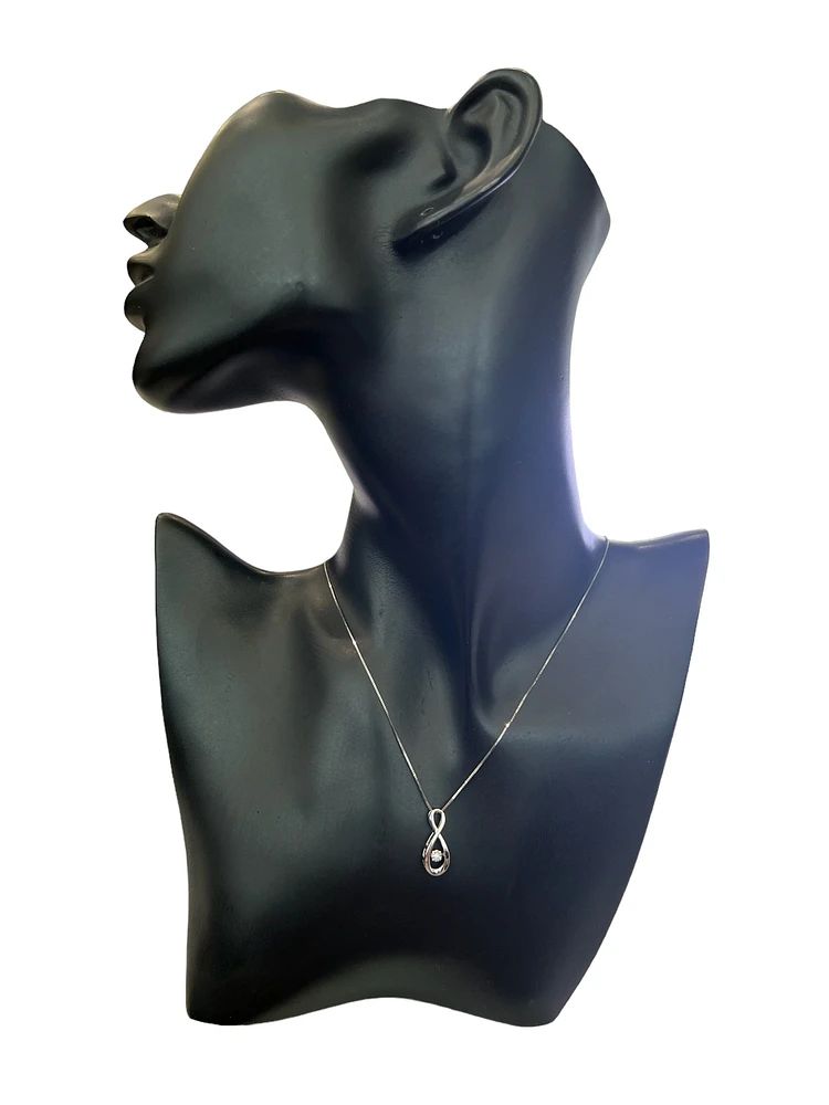 10K Gold cttw Diamond Pulse Pendant